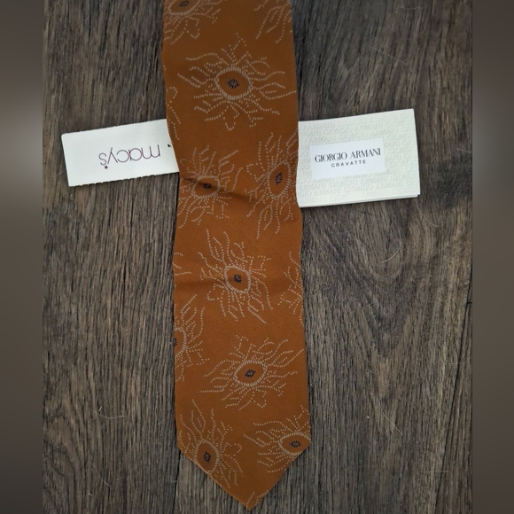 NWT Vintage Giorgio Armani Cravatte Made in Italy 100% Pure Silk Tie. - Picture 10 of 15